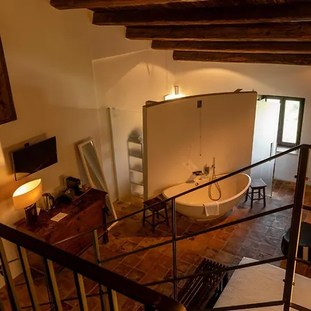 Castello Di Semivicoli * Casacanditella