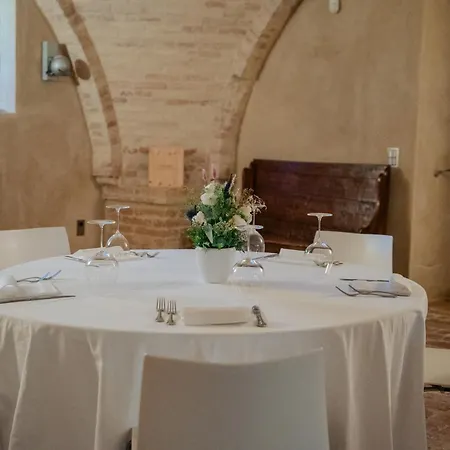 Castello Di Semivicoli 카사칸디텔라