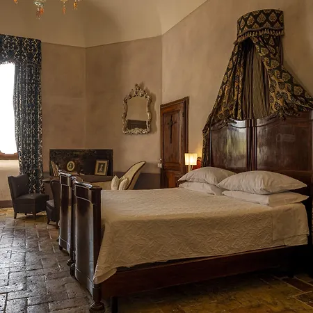 Hétvégi ház Castello Di Semivicoli