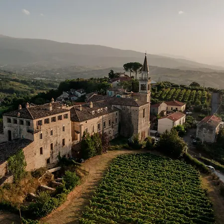 Castello Di Semivicoli Casacanditella