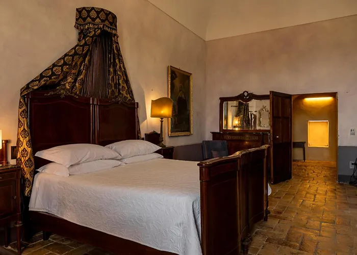 Castello Di Semivicoli 컨트리하우스