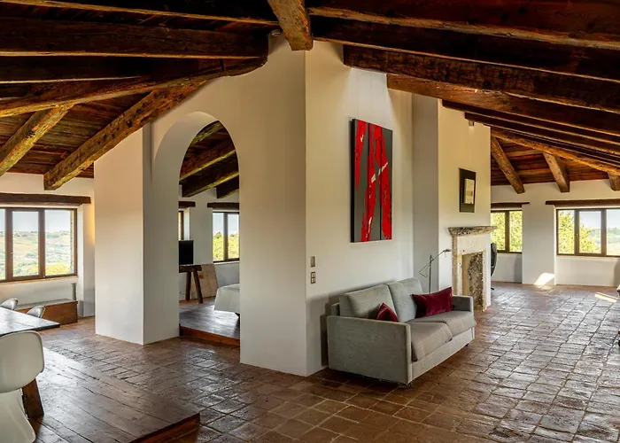 בית כפרי Castello Di Semivicoli *