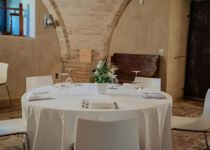 Castello Di Semivicoli 카사칸디텔라