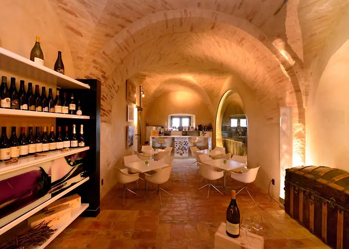 בית כפרי Castello Di Semivicoli *