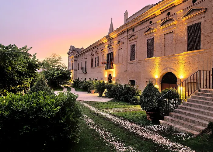 Castello Di Semivicoli * Casacanditella